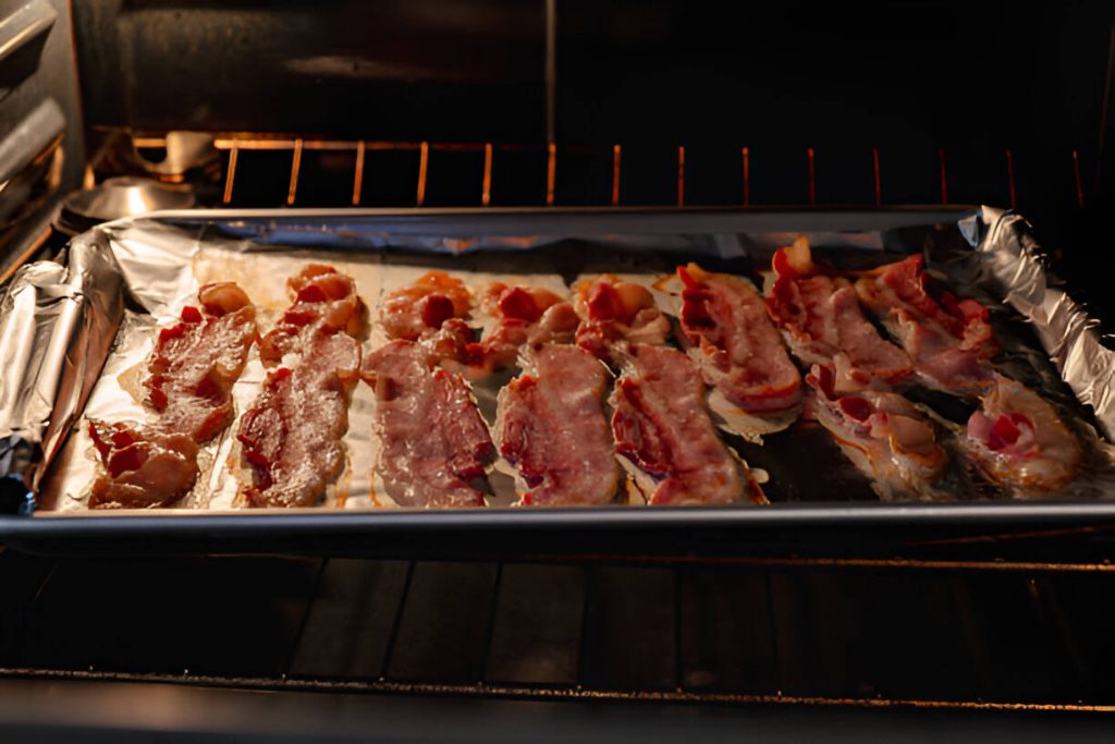 How To Cook Bacon In The Oven With Aluminum Foil